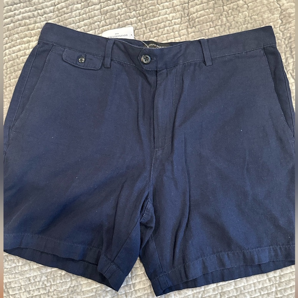 Banana Republic Men's Navy Shorts; size 35; NWT - Picture 8 of 8